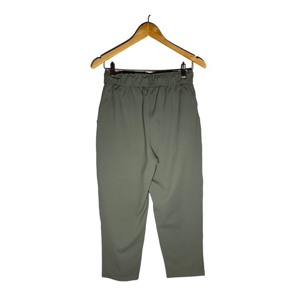 Womens Lululemon Athletica Keep Moving crop - Size 6 - Picture 4 of 7